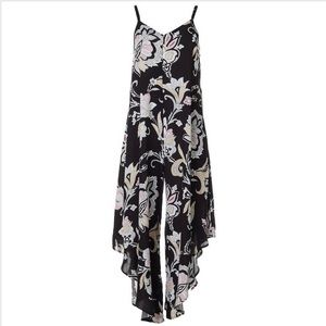 🚫SOLD Ⓜ️ERCARI Black Floral Jumpsuit Challis Boho